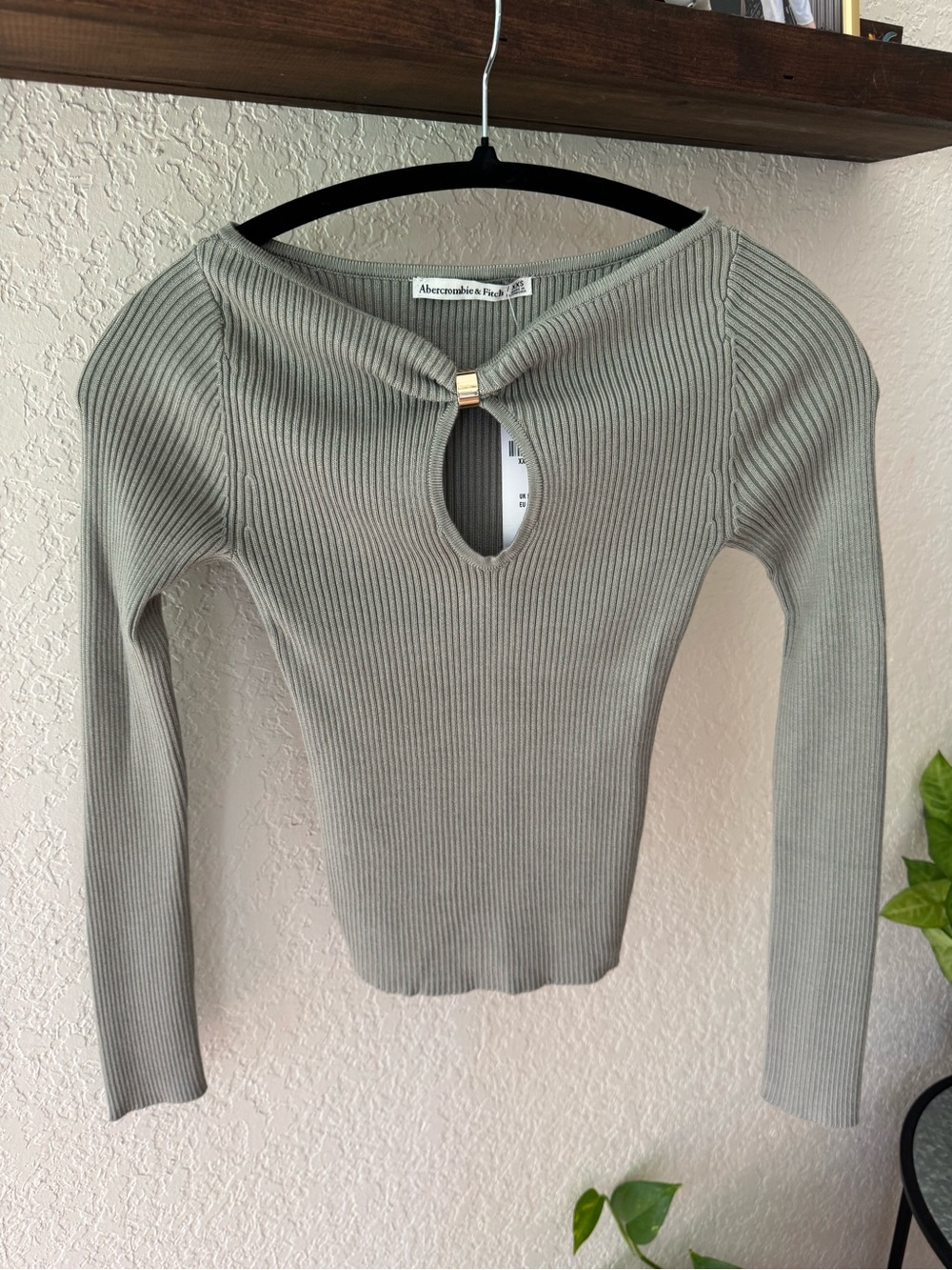 Abercrombie Keyhole Sweater with Gold Accent